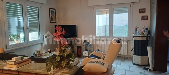 2 chambres Appartement à Ponti sul Mincio, Italy No. 328379 2