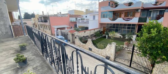 4 rooms House in Bitonto, Italy No. 24081 33