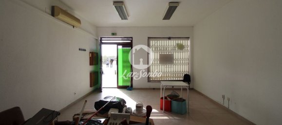 عقار تجاري في Fanzeres, Portugal 60متر مربع رقم 37568 3