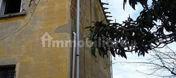 Дом с 5 комнатами в Кастельфранко ди Сотто, Италия № 167631 4