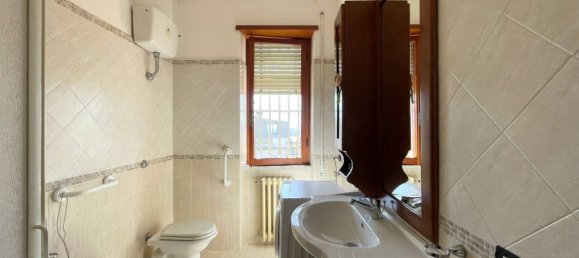 5 chambres Maison à Monte San Giovanni Campano, Italy No. 288290 38