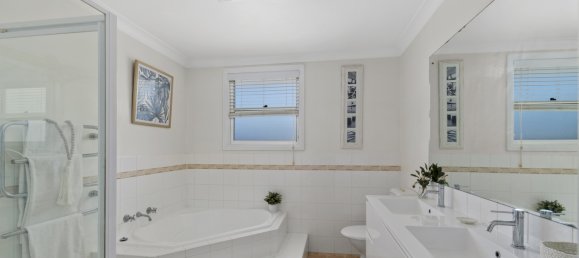 5 chambres Maison à Kanahooka, Australia No. 102 18