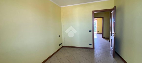 4 rooms Apartment in Castellamonte, Italy No. 25275 3