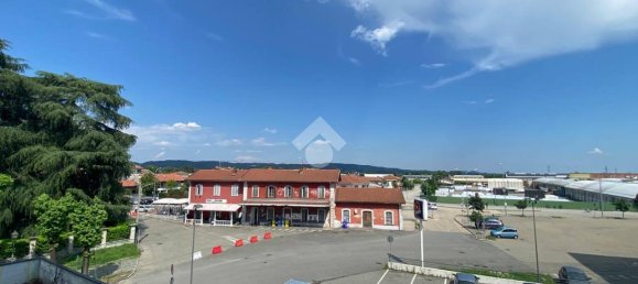 4 rooms Apartment in Castellamonte, Italy No. 25275 4