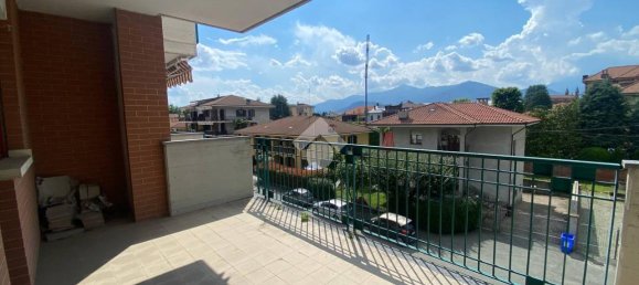 4 rooms Apartment in Castellamonte, Italy No. 25275 15