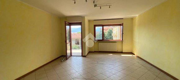4 rooms Apartment in Castellamonte, Italy No. 25275 17