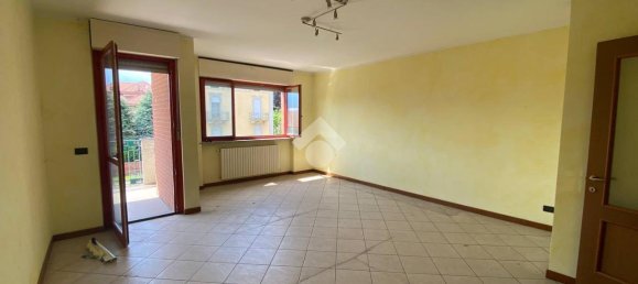 4 rooms Apartment in Castellamonte, Italy No. 25275 7
