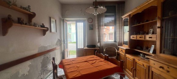 3 bedrooms House in Miradolo Terme, Italy No. 346607 6