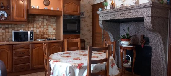 3 bedrooms House in Dun-sur-Meuse, France No. 67432 2