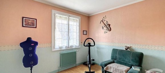 Casa de 4 dormitorios en Saran, France No. 216962 30