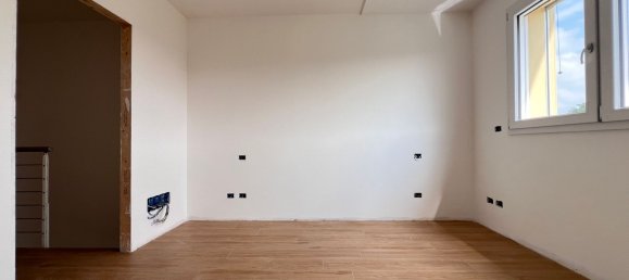 4-salle Duplex à San Giuliano Milanese, Italy No. 24839 6