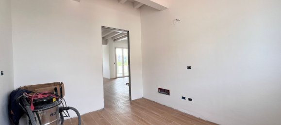 4-salle Duplex à San Giuliano Milanese, Italy No. 24839 16