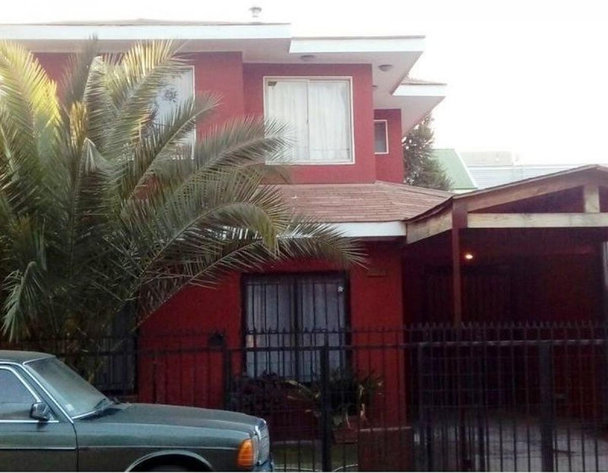 5 bedrooms House in Maule, Chile No. 2406