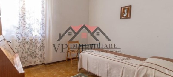 5-salle Appartement à Pomarance, Italy No. 197263 23