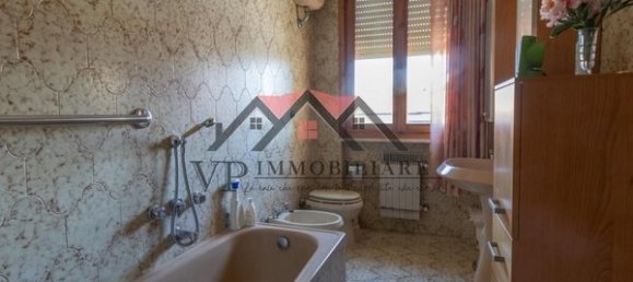 5-salle Appartement à Pomarance, Italy No. 197263 22