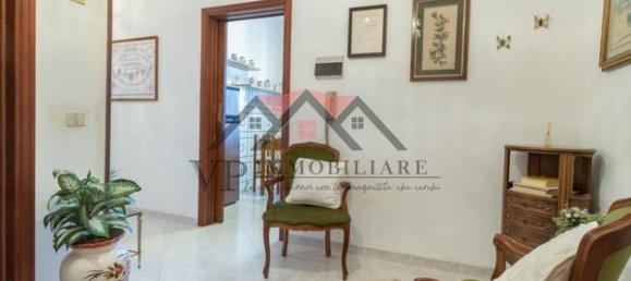 5-salle Appartement à Pomarance, Italy No. 197263 5