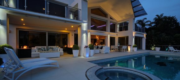 5 bedrooms House in Marbella, Spain No. 84315 50