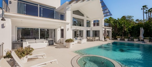 Дом с 5 спальнями в Марбелья, Испания № 84315 11