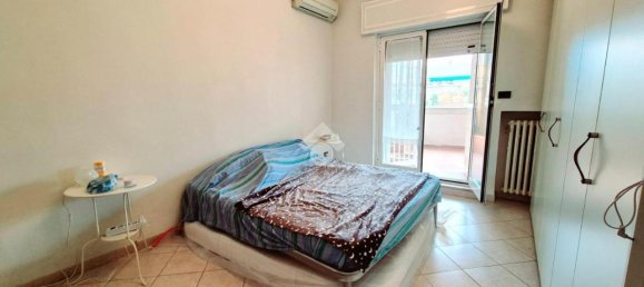 3-Zimmer Penthouse in Bari, Italy, Nr. 137156 5