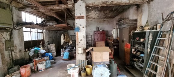 13 rooms House in Monza, Italy No. 77767 34