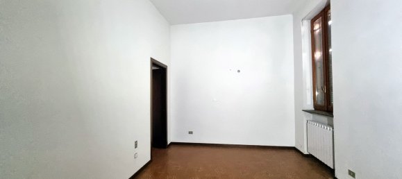 13 rooms House in Monza, Italy No. 77767 24