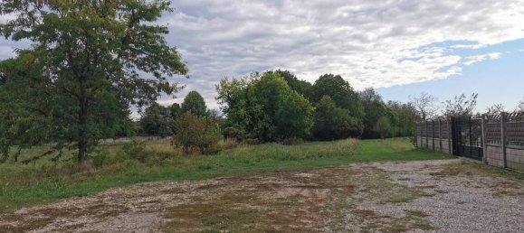 Grundstück in Buscate, Italy 7842m², Nr. 82696 2