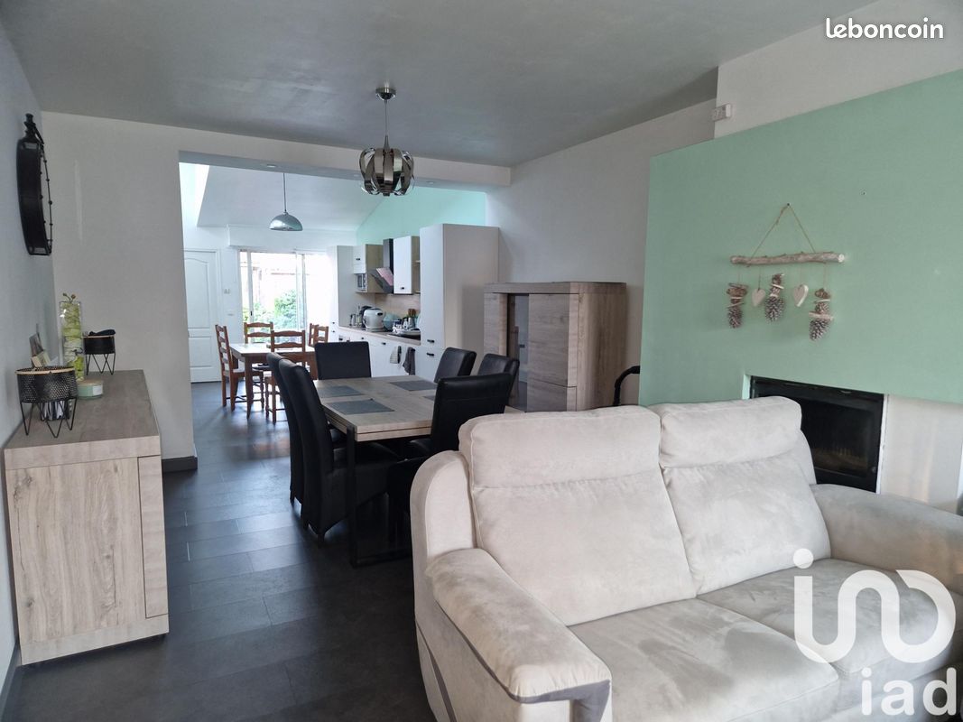 5-Zimmer Haus in Lys-lez-Lannoy, France, Nr. 209696