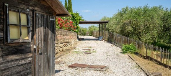 Дом с 3 спальнями в Кьюси, Италия № 56102 71