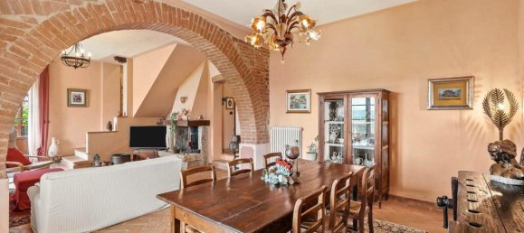 Дом с 3 спальнями в Кьюси, Италия № 56102 31