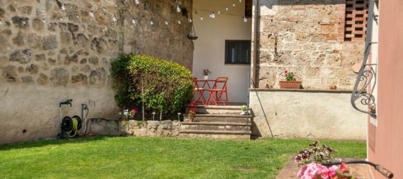 Дом с 3 спальнями в Кьюси, Италия № 56102 66