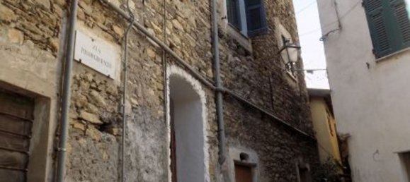 Квартира с 5 спальнями в Понтедассио, Италия № 324345 11