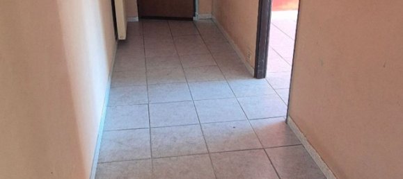 Apartamento de 3 divisões em Trecate, Italy N.º 11883 8