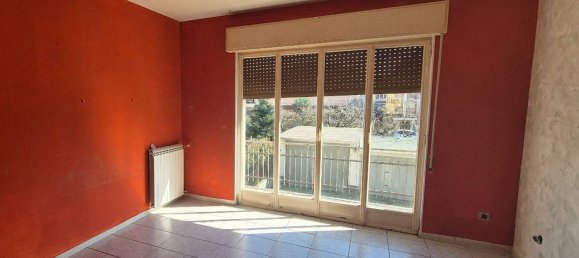 Apartamento de 3 divisões em Trecate, Italy N.º 11883 3
