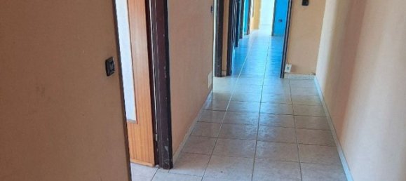 Apartamento de 3 divisões em Trecate, Italy N.º 11883 7