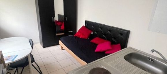 Studio à Amiens, France No. 255537 2