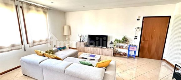 2 غرف نوم شقة في Camisano Vicentino, Italy رقم 203001 2