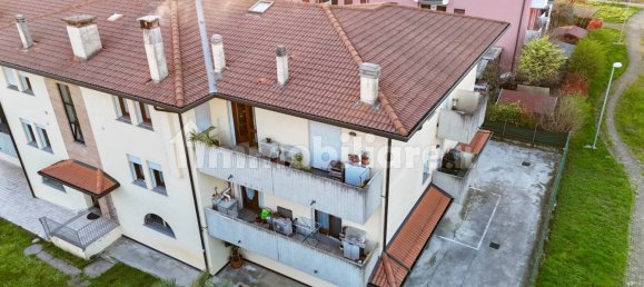 2 غرف نوم شقة في Camisano Vicentino, Italy رقم 203001 36