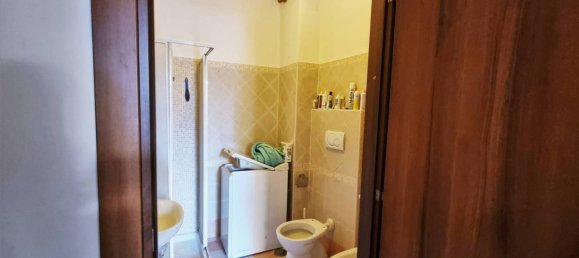 Квартира с 2 спальнями в Витербо, Италия № 77575 4