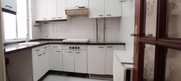 2 bedrooms Apartment in Leon, Spain No. 85930 5