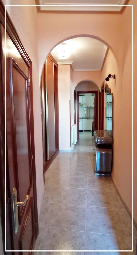 2 bedrooms Apartment in Leon, Spain No. 85930