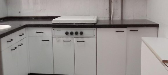 2 bedrooms Apartment in Leon, Spain No. 85930 4