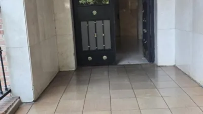 3 bedrooms Apartment in Madrid, Spain No. 178769