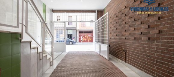 4 bedrooms Apartment in Granada, Spain No. 105648 31