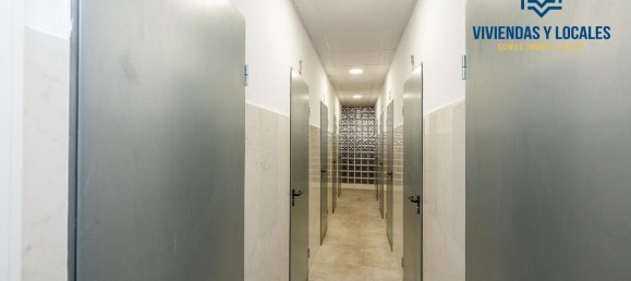 4 bedrooms Apartment in Granada, Spain No. 105648 33