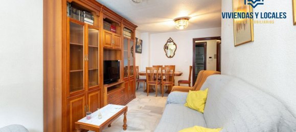 4 bedrooms Apartment in Granada, Spain No. 105648 9