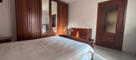 Apartamento de 4 habitaciónes en Vercelli, Italy No. 109753 6