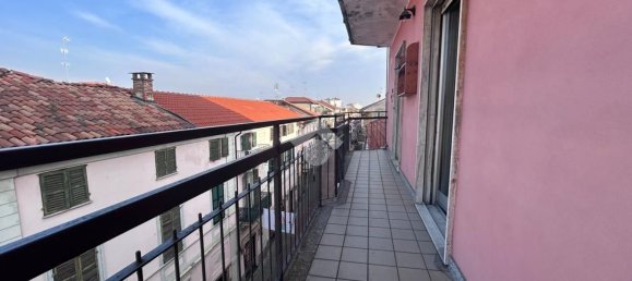 Apartamento de 4 habitaciónes en Vercelli, Italy No. 109753 16