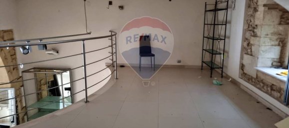 Imóvel comercial T2 em Melilli, Italy N.º 55141 18