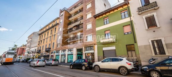 5 rooms Commercial property in Milan, Italy No. 378626 9