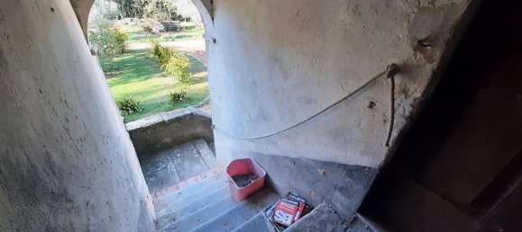 10 rooms House in Terranuova Bracciolini, Italy No. 144142 12